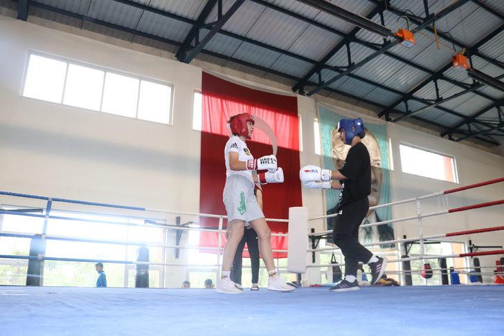 Üst Minikler Boks Milli Takımı'nın Kastamonu kampı sona erdi G4