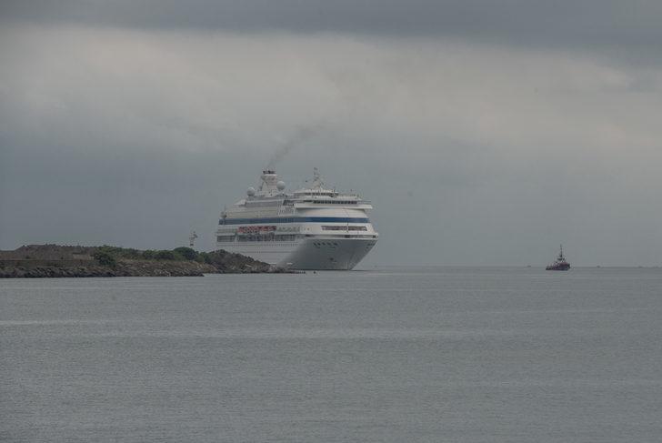 5 yılın ardından ilk kruvaziyer gemi 320 yolcusu ile Trabzon'a geldi G4