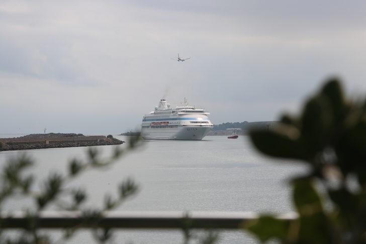 5 yılın ardından ilk kruvaziyer gemi 320 yolcusu ile Trabzon'a geldi G5