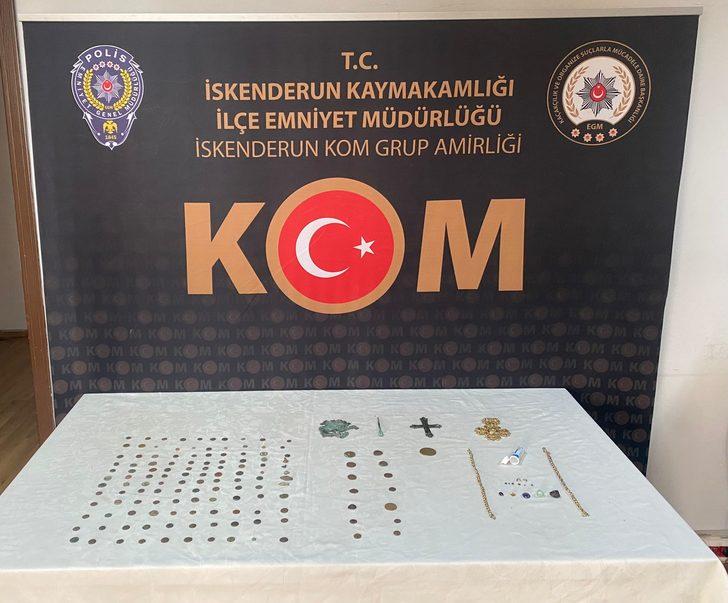 Hatay'da 130 sikke ile 15 obje ele geçirildi G1