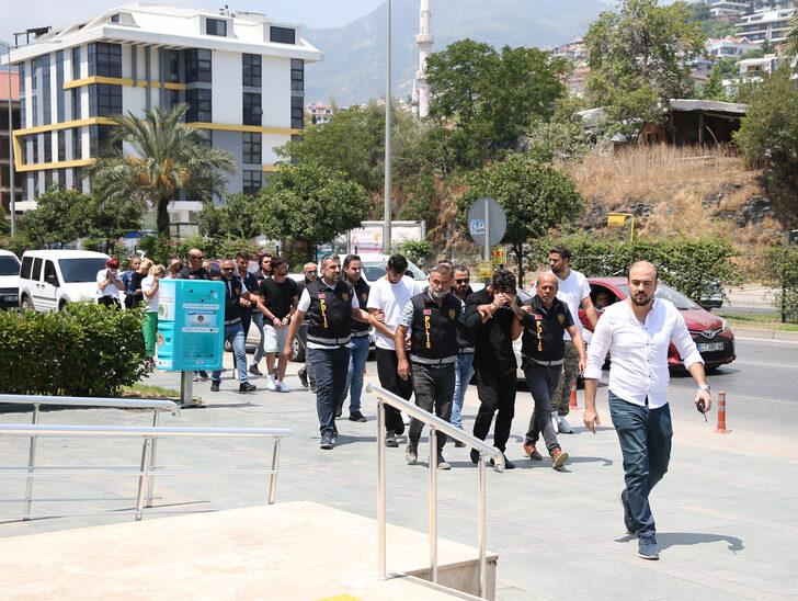 Antalya'da suç örgütüne yönelik operasyonda 9 kişi yakalandı G1