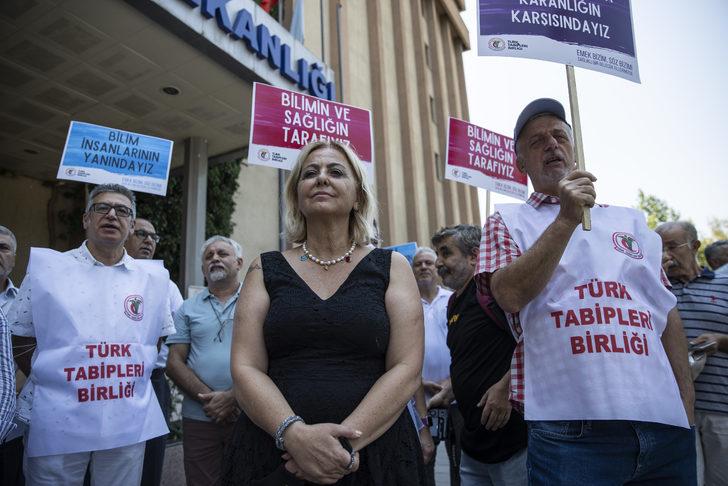 Meslektaşlarından öğretim üyesi Esin Davutoğlu Şenol'a destek açıklaması G2