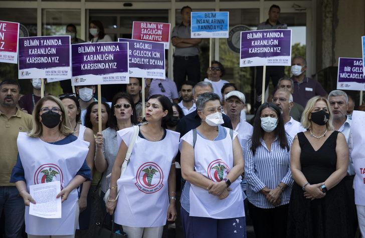 Meslektaşlarından öğretim üyesi Esin Davutoğlu Şenol'a destek açıklaması G3