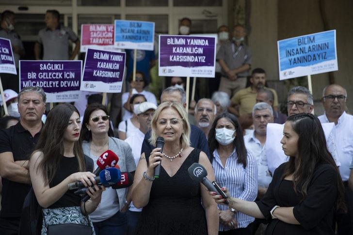 Meslektaşlarından öğretim üyesi Esin Davutoğlu Şenol'a destek açıklaması G5