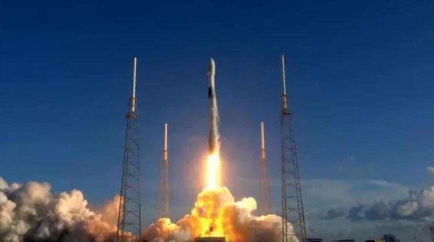 Uğruna 180 milyon dolar harcanan KPLO’yu uzaya fırlattılar! Güney Kore'nin ay misyonuna yönelik ilk adımı