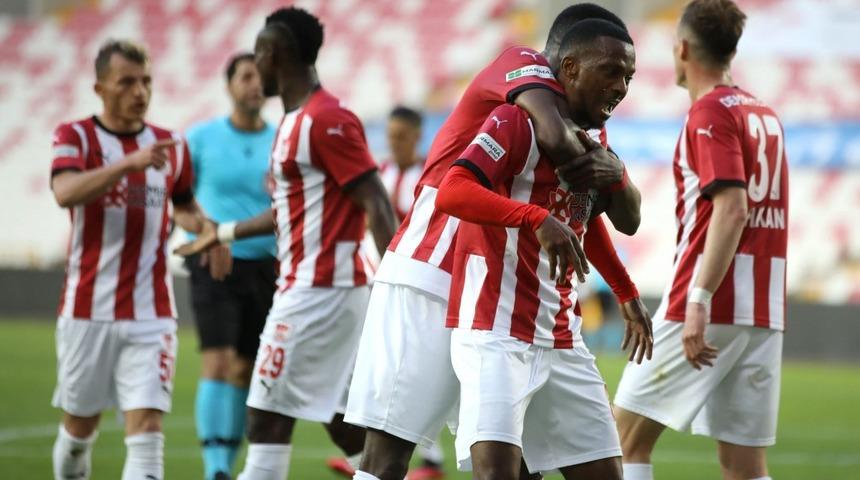 Sivasspor Gaziantep FK maçı ne zaman, saat kaçta? Sivasspor Gaziantep FK maçı hangi kanalda? Canlı yayın bilgisi!