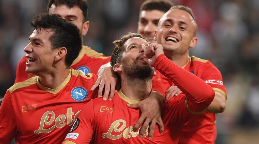 Son dakika: Galatasaray'ın Dries Mertens'e yaptığı teklif ortaya çıktı! Sözleşmedeki madde dikkat çekti...