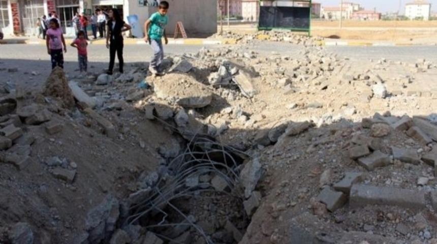 Valilik: Teröristler futbol ve voleybol topu içinde bomba atıyor