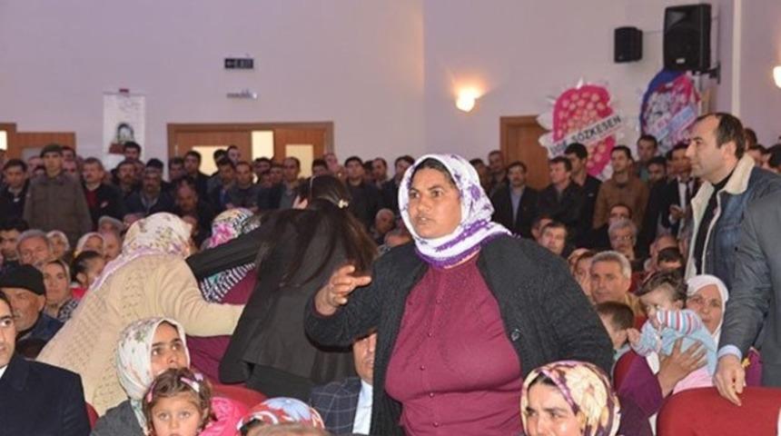 Bakanlar, Ermenek'te protesto edildi