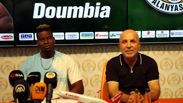 Alanyaspor, Doumbia'yı Sporting Lizbon'dan bir yıllığına kiraladı