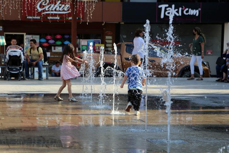 Muğla’da sıcaktan bunalan çocuklar fıskiyelerle serinledi G1
