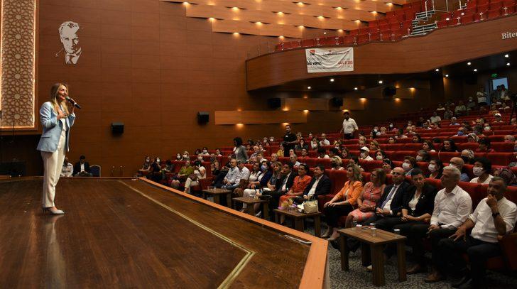 CHP'li Nazlıaka, Kırşehir'de kadınlarla bir araya geldi: G3