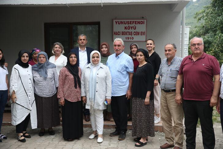 AK Parti Genel Merkez Kadın Kolları Başkanı Keşir, Düzce'de temaslarda bulundu G3