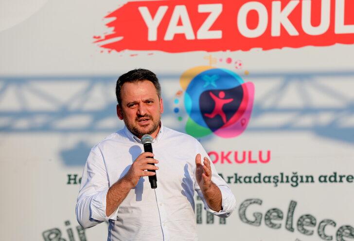 AK Parti Genel Başkan Yardımcısı İleri, Bursa'da TÜGVA yaz okulu kapanış törenine katıldı: G2