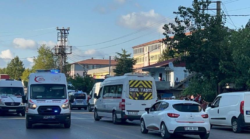 Kocaeli'de komşular arasında çıkan kavgada bir kişi yaralandı
