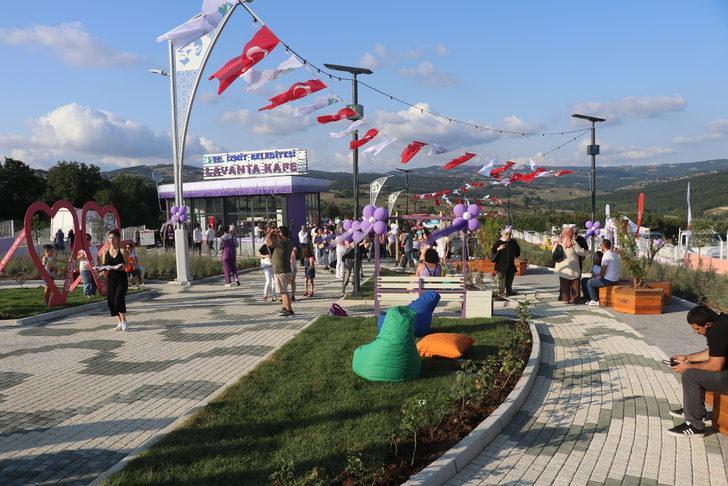 Demokrat Parti Genel Başkanı Uysal, Kocaeli'de Lavanta Parkı açılışına katıldı G3