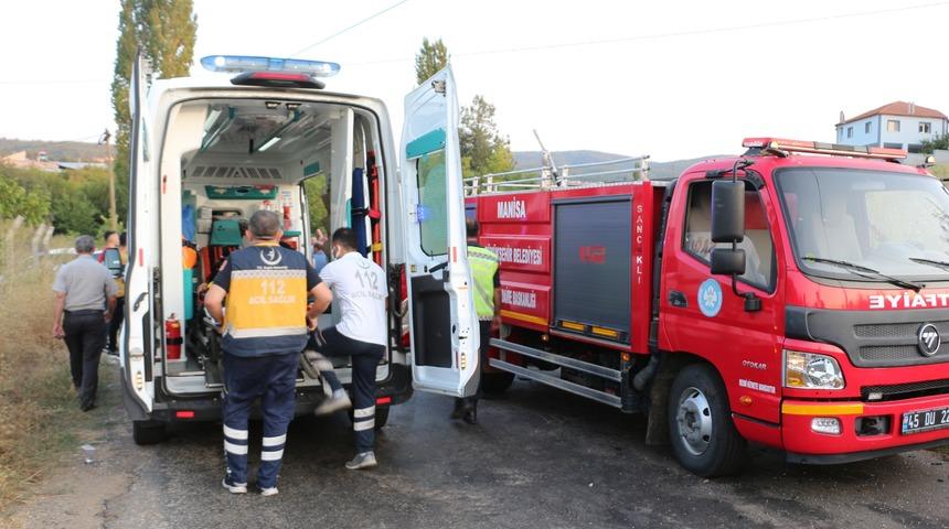 Manisa'da trafik kazasında yaralanan 5 kişiden biri hastanede hayatını kaybetti