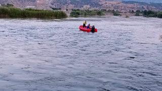 Murat Nehri'nde mahsur kalan 3 kişi kurtarıldı