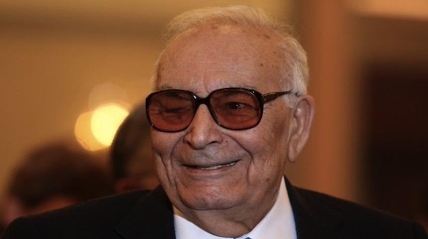 Yaşar Kemal, son yolculuğuna uğurlandı