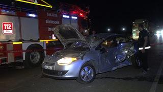 Sakarya'da iki otomobil çarpıştı 5 kişi yaralandı