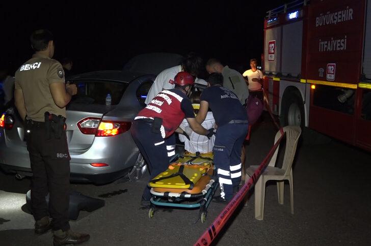 Sakarya'da iki otomobil çarpıştı 5 kişi yaralandı G4