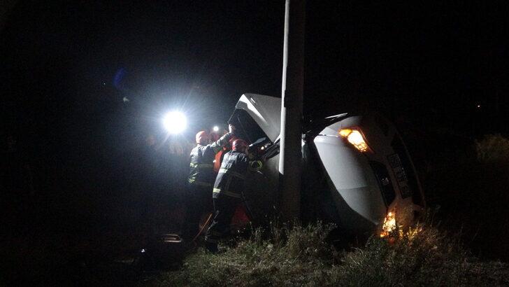 Çorum’da otomobil elektrik direğine çarptı 6 kişi yaralandı G1