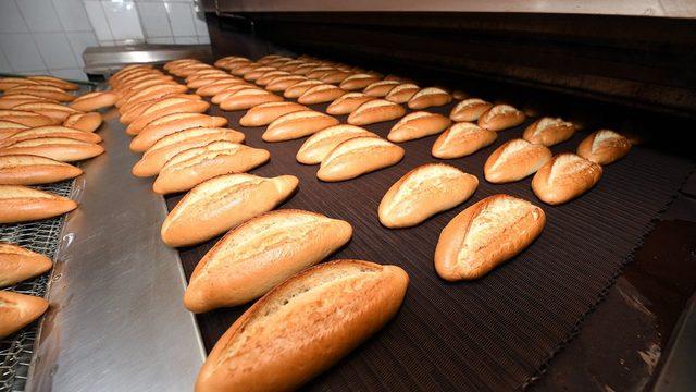 Üç büyükşehirde halk ekmeğe zam! Artışın gerekçesi ise…