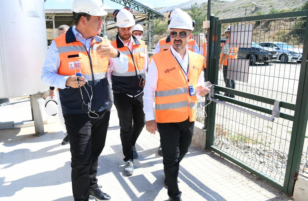 AK Parti Grup Başkanvekili B&uuml;lent Turan, &Ccedil;anakkale'de konuştu: