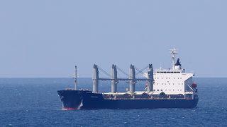 Odessa'dan gelen Navi-Star gemisi İstanbul Boğazı'nın Karadeniz girişine ulaştı