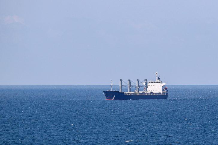 Odessa'dan gelen "Navi-Star" gemisi İstanbul Boğazı'nın Karadeniz girişine ulaştı G4