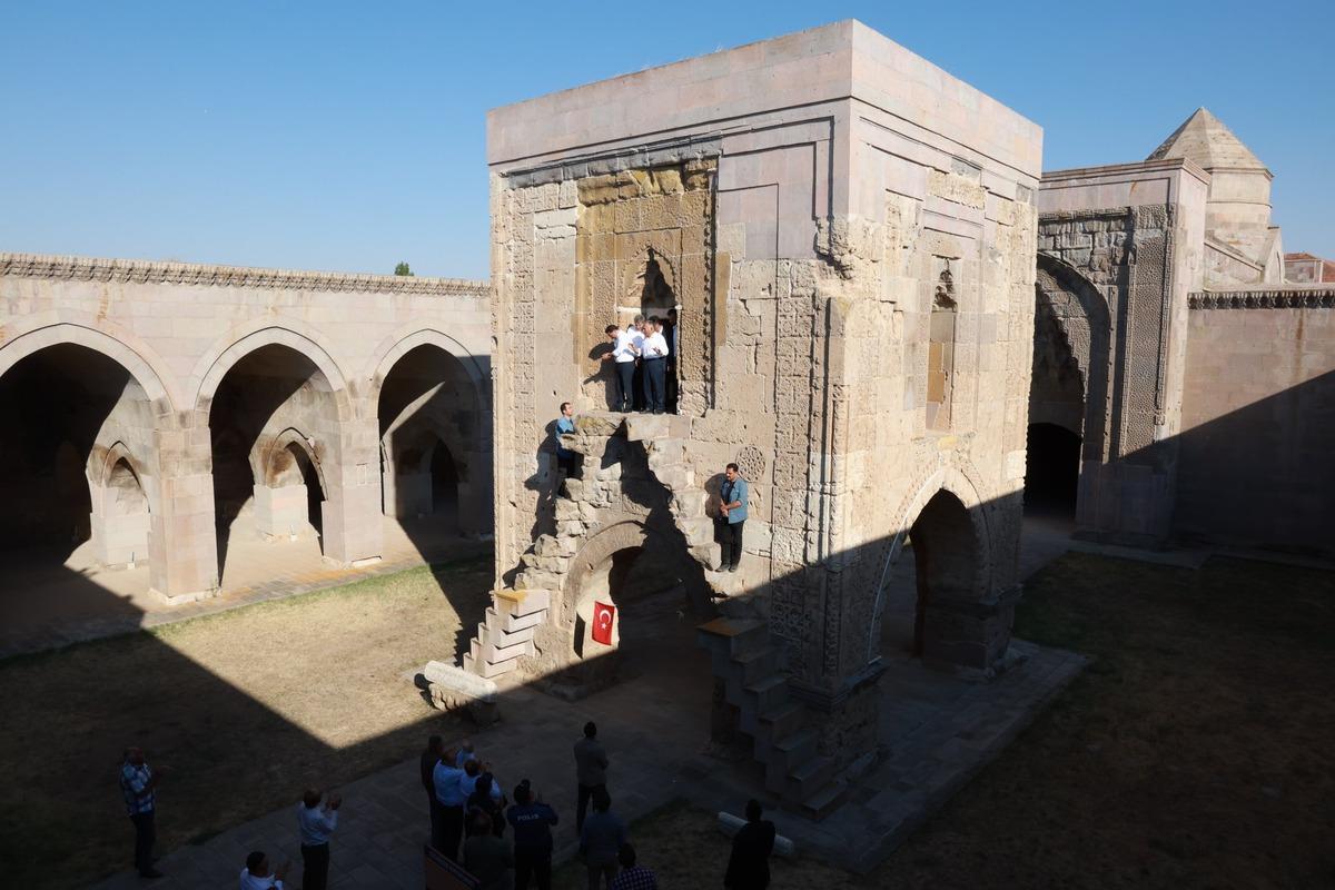 Kayseri'de 790 yıllık Sultan Hanı turizme kazandırılacak