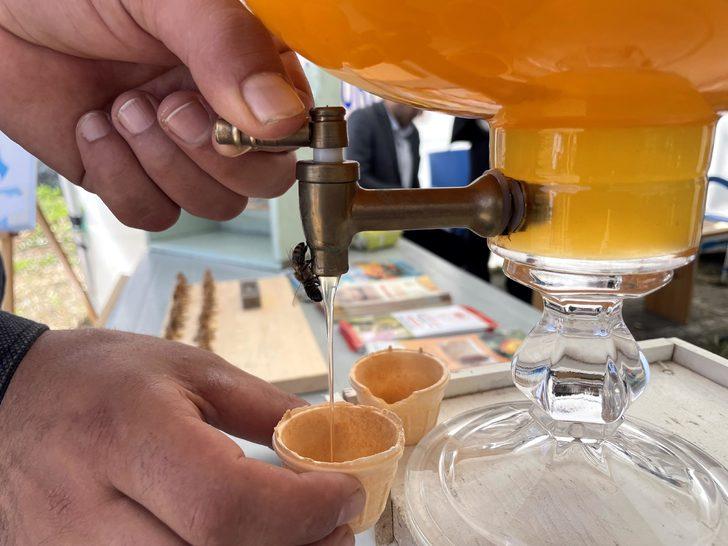Ardahan'ın tescilli çiçek balı festivalde tanıtıldı G4