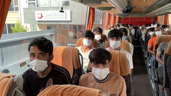 Sınır dışı edilecek 227 Afganistan uyruklu, Edirne'den İstanbul'a gönderildi G4