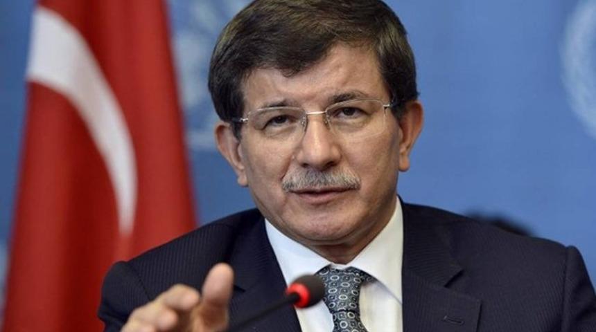 Davutoğlu Facebook'ta erişim rekoru kırdı