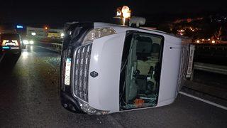 Tekirdağ'da servis aracı devrildi 9 işçi yaralandı