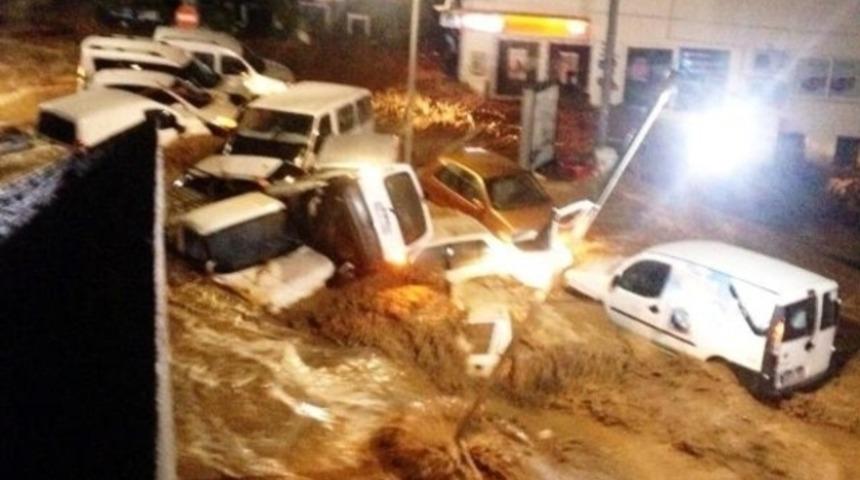 Bodrum'daki sel suları 3 metreyi aştı