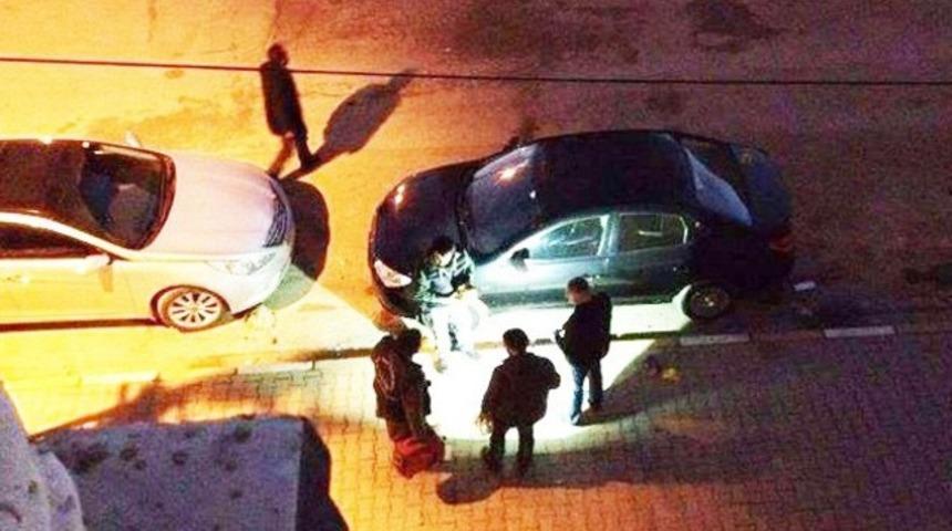 Reyhanlı’da 2 bomba kontrollü patlatıldı, otomobil ÖSO komutanının çıktı