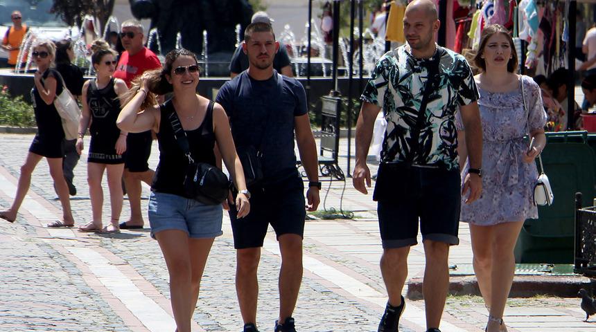 Akın akın geliyorlar! Edirne'yi ikiye bölen tartışma: Türkçe yok, sadece Bulgarca!