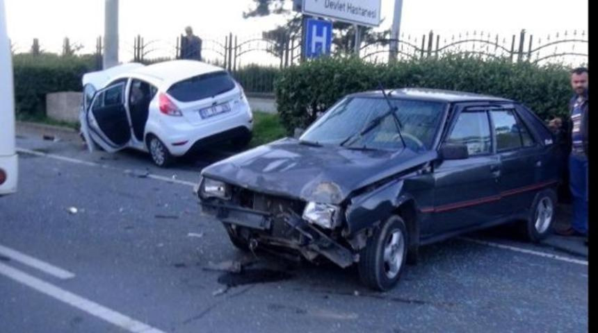 Rize’de zincirleme kaza: 2 yaralı