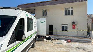 Balıkesir'de boşanma aşamasındaki eşini silahla vurarak öldüren kişi intihar etti