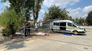 Antalya'da bir kişi yol kenarında ölü bulundu