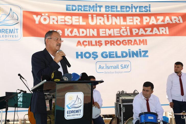 Van'da "Edremit Yöresel Ürünler Pazarı" açıldı G4