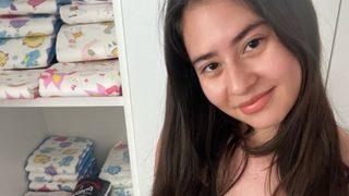 Yetişkin bebek akımı çığ gibi büyüyor! Giydiği kirli bebek bezlerini satıyor ama...