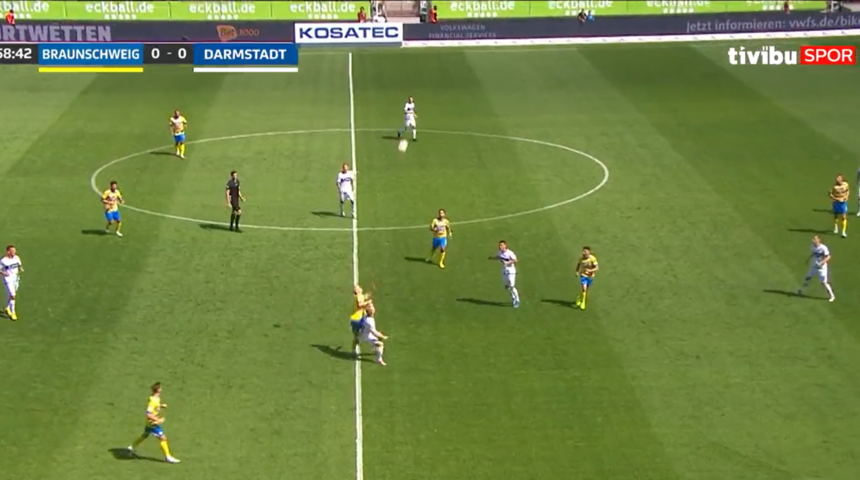 "Bari biraz da güreşelim!" Almanya'da oynanan Braunschweig - Darmstadt 98 maçında çok ilginç anlar!