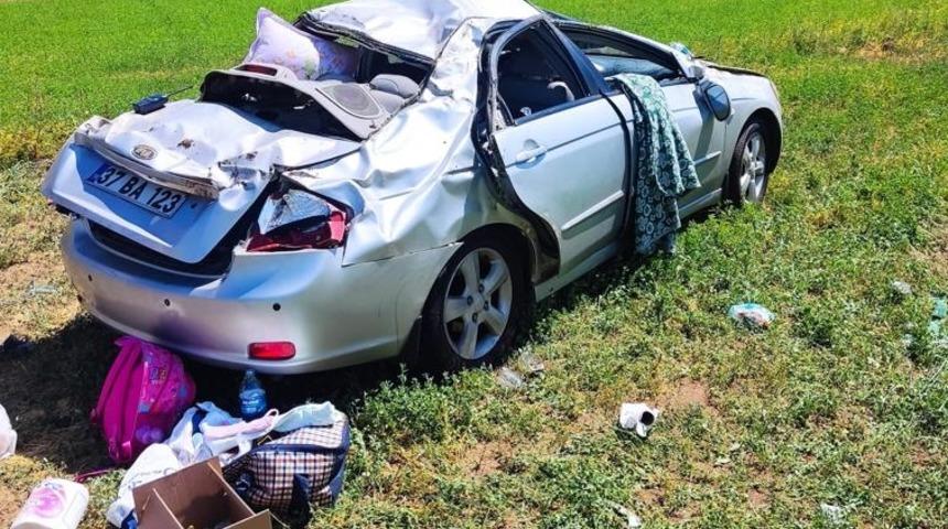 Erzincan'da şarampole devrilen otomobilde 6 kişi yaralandı