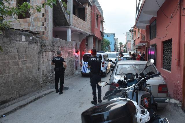 Adana'da bir kişi tartıştığı kardeşini bıçakladı