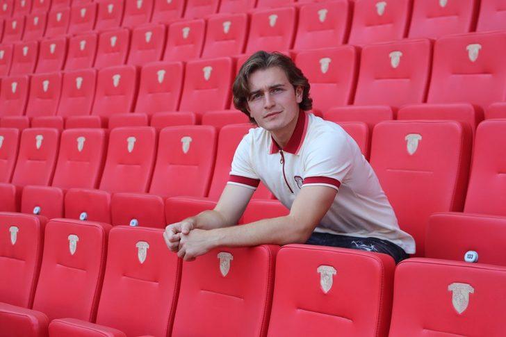 Göztepe, Ali Akman’ı transfer etti G1