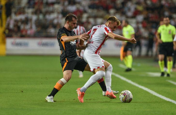 Son dakika spor haberi: Spor yazarları Antalyaspor Galatasaray maçını değerlendirdi! "Yazık bu futbolculara... Ayıp!" G4