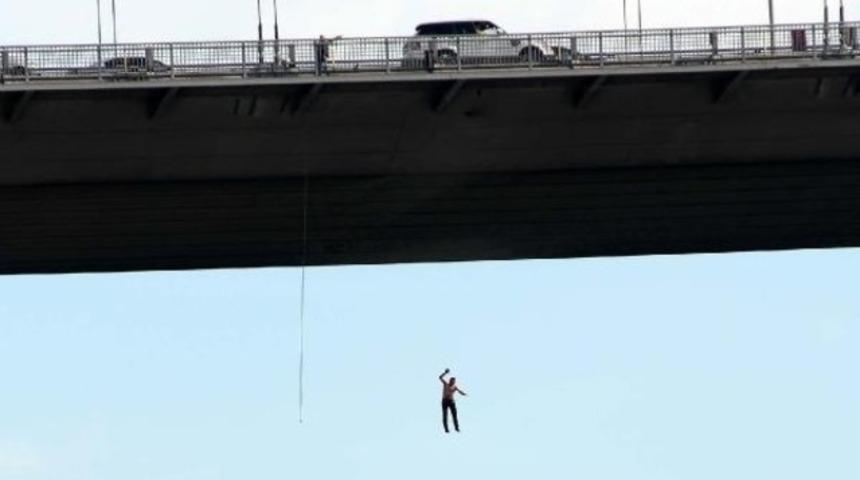 'Atlayacaksan atla' diyen kadınlar adli kontrol şartıyla serbest kaldı