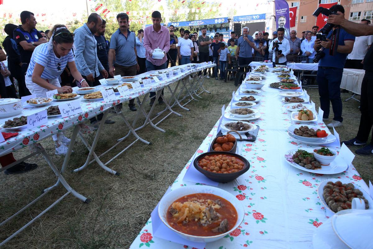 Bitlis'in d&uuml;şman işgalinden kurtuluşunun 106. yıl d&ouml;n&uuml;m&uuml; etkinlikleri devam ediyor